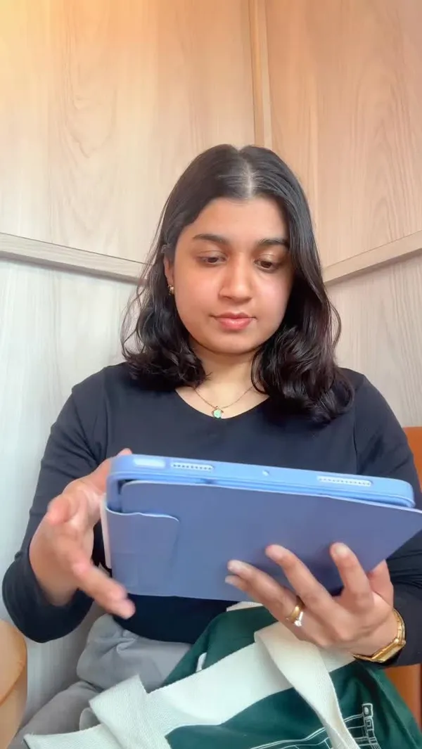 The video is a 'day in the life' style vlog showing the creator's evening routine. It begins with her finishing work, walking through London at sunset, window shopping, and walking by a river. The latter half of the video focuses on her and her husband's dinner at Prezzo Italian in Kingston. They are shown enjoying drinks and three pasta dishes: a 'Marry Me Chicken Pasta' with a red sauce, a 'Crab and Lobster Ravioli' in a creamy sauce, and a spaghetti bolognese. The video highlights the cozy atmosphere of the restaurant and the comforting nature of the food.