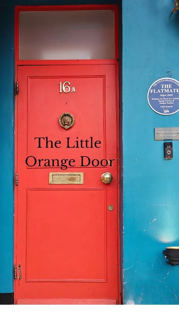 This video showcases The Little Orange Door, a cocktail bar in London.  It highlights the bar's unique interior design, a selection of cocktails, and various food platters featuring items like olives, cured meats, dips, and vegetables.  The video also emphasizes the bar's restrooms, which feature unique artwork and an Alexa device. Alcohol-free options are mentioned.
