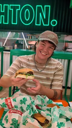 Limited-edition Impossible burgers from @oowee_vegan featuring BBQ BAE and SMOKIN’ HOT specials. Available until Oct 26.