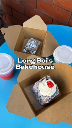 Delicious lamington and coffee at @longboisbakes, a women-run bakery in Levenshulme, Manchester.