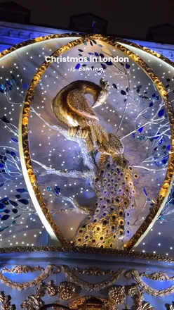 Guide to Christmas in London: tips for visiting light displays, dining, and festive attractions during the holiday season.