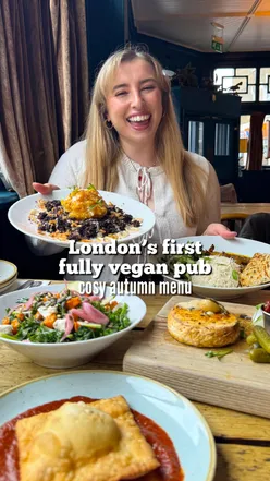 Vegan dishes at The Spread Eagle pub in Homerton, London, featuring seasonal autumn menu and 100% plant-based options.