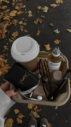 Autumn scene in the Cotswolds with colorful foliage and cozy atmosphere perfect for exploring.