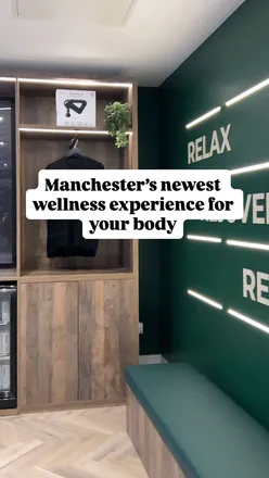 Relaxing assisted stretch session in Manchester, designed for deep mobility, comfort, and rejuvenation for all.