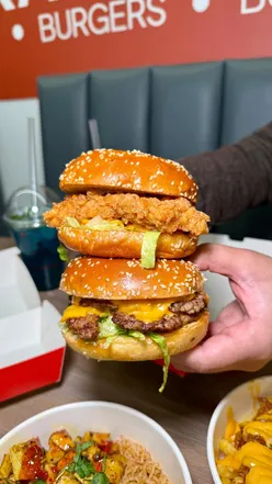 📍 Rockafellas, Marston Green. 𝘈𝘥/𝘪𝘯𝘷𝘪𝘵𝘦

NEW OPENING 🍗 It’s been a while since we last tried Rockafella’s food, but we were pleased with the quality 👏🏼 Our burgers were delicious - I especially enjoyed my beef burger 😋 The sides and mocktails also went down a treat. The chicken and rice was nice, though not better than my mum’s 😂 (we went for the hot option, but I think there might be better flavour combos to try?). The store itself is small but there is some seating available. Have you visited yet? 👀

Follow @halaldiningbham for more reviews & recommendations!

-
#birmingham #birminghamfood #halalfood #halalbirmingham #burgers