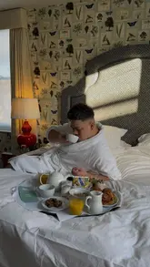 A travel and hospitality review featuring a stay at Hotel du Vin in Cheltenham. The video showcases the hotel room, the 'Taste du Vin' wine pairing menu, breakfast, afternoon tea, and a Sunday lunch, highlighting the festive atmosphere and high-quality dining.