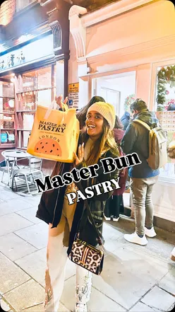@masterbunpastry is a hit spot for Chinese bakery items✨♥️🫂
I got a bag full of sweet treats and treating myself✨🌟
My personal favourite was Chocolate cream puff 🤩🤤
“CRUNCHY & CREAMY “ 🫠🫠🫠
📍- Rupert Street , London 
💌 - @abcmarketingsolution 😍
#london #foodblogger #hiddengems #bakery #foodporn