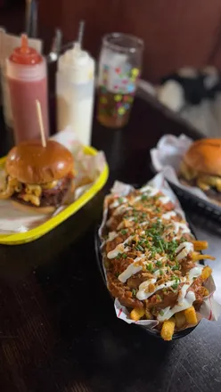 Ah you guys know me, I adore @thisisrabbitfood 🍔🌱 and we headed over for veganuary to explore the menu. I have my usual go to, but I said no - you recommend some options for me! 

I went for:
Risk it for a Brisket Burger
Lasagne Fries 
S’mores milkshake 

Soph had the gnocchi burger 🍔 their burgers of the month are always insane! 

I sometimes can’t believe all of it is vegan, the perfect way to hang out, get some good food and drinks & maybe see some doggos too! 

Keep an eye out for events, burger of the month and new exciting developments from @thisisrabbitfood at the @meadowstapedin 🌸 can also order at @vgdelivered too! 🚲

#veganedinburgh #simpleexplorer #edinburghfoodbloggers #edinburghvegans #mysecretedinburgh