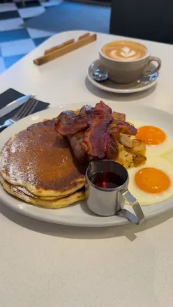 🇺🇸🇺🇸🇺🇸 London breakfasts part 11: An American breakfast at @pickleandrye.