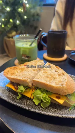📍Fluffee, Clerk Street

Coffee dates made cuter with a corgi!🥹🐶

Visited here with my sister as we’re both corgi obsessed!! I had a coconut matcha latte + we shared the bulgogi beef short rib sandwich🍵

#edinburgh #edinburghcafe #edinburghscotland #edinburghfoodie #koreanfood #matcha #corgi #corgicafe