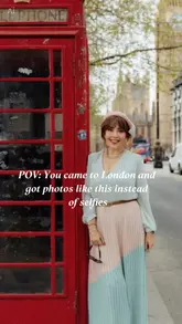 The video features a creator posing at various iconic London landmarks, promoting a professional photography experience booked through GetYourGuide. It highlights the quality of the photos one can receive as a souvenir from a trip to London.