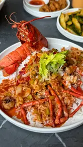 A food-focused review of Hakkapo in Manchester, highlighting their affordable lobster dish, seafood laksa, and pumpkin croquettes, followed by a brief look at their in-house bakery.