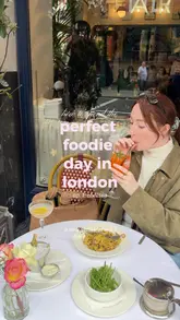 A fast-paced, engaging guide to a 'perfect foodie day' in Chelsea, London, featuring three distinct venues: The Chelsea Townhouse, Azzurra, and Mezcalito. The video uses a vlog-style format to showcase the food, drinks, and atmosphere of each location, while promoting a discount offer via TheFork app.
