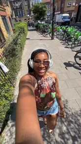 A vibrant, first-person vlog review of an Afro-fusion bottomless brunch at The Merge in Brixton. The creator guides the viewer through the experience, highlighting the DJ, the extensive food menu including loaded plantain, lobster, and lamb chops, and the drink options, providing a clear sense of the venue's atmosphere and offerings.
