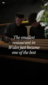 A review of Gwen, a small, high-end restaurant in Machynlleth, Wales, featuring a 20-course tasting menu prepared by chef Peter Sanchez. The video highlights the intimate atmosphere, the open kitchen experience, and the exceptional quality of the food.