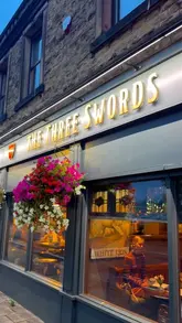 A short, engaging reel showcasing a visit to the new location of The Three Swords in Guiseley, highlighting various Indian dishes and the pub atmosphere.