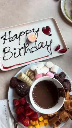 Celebrating a birthday at Alora Coffee in Oldham, Manchester, enjoying a cozy weekend vibe. #wholesomeweekends