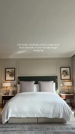 Jumeirah Carlton Tower hotel showcasing luxury accommodations and elegant décor for a perfect staycation experience.