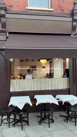 Charli XCX enjoying delicious food at Dalla, a trendy spot in East London. #londonhotspots #londoneats #eastlondonfood