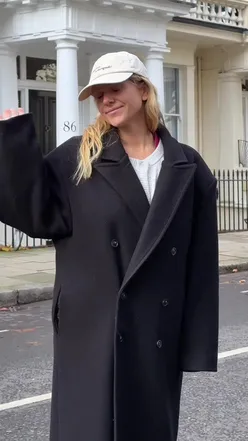 PR marketing girl sharing thoughts on corporate creativity and spending during Vlogmas in London.