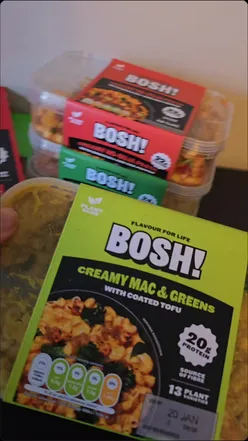 Plant-based and packed with protein and flavour 🌱💚👍🏼 And did you know that this brand was founded by two Sheffield childhood friends??Now that's a local shoutout!  This range of microwavable meals & pizzas from @BOSH! - Food You’ll Love are now available at Tesco. Proud to bring you easy to make and flavoursome, plant-based meals which are nutritious, Bosh! have also provided a great source of fibre.  We've tried a couple of the meals and pizzas already and have loved them! The pizzas are actually really tasty and very filling. The meals are so convenient, especially when we are both working from home - so easy to just pop in the microwave and enjoy at our desks! 🤩Look out for the range now at your local Tesco 👍🏼 [ad] *Gifted by @The Influence Room  #boshmeals #sheffieldbrand #plantbasedmeals #nutritiousfood #proteinmeals 
