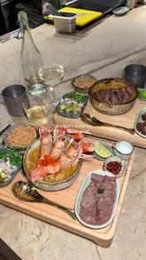 A high-quality, fast-paced review of a Northern Thai restaurant in London, focusing on their signature Khao Soi dishes, starters, and desserts. The video features close-up shots of food preparation, plating, and the creator enjoying the meal.