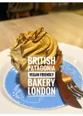 A casual, first-person review of a vegan-friendly bakery in London, focusing on the quality and taste of a pistachio pastry.