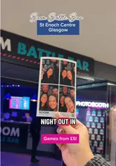 A group of friends visits Boom Battle Bar in Glasgow, showcasing the various activities available such as augmented darts, axe throwing, and pool. The video highlights the social aspect of the venue, including cocktails and bar food, while providing information on pricing and bundles.