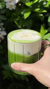 A clean, aesthetic recipe tutorial for a 'Matcha Mont Blanc' drink, featuring step-by-step instructions on preparing the matcha and the cold foam topping.