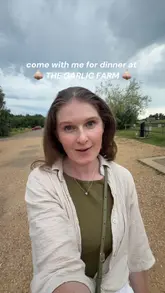 A vlog-style review of a visit to The Garlic Farm on the Isle of Wight, featuring a tour of the grounds, a look at the garlic-themed menu, and a taste test of the risotto, caesar salad, and garlic-infused dessert.