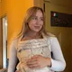 bonnie, United Kingdom Date Night influencer